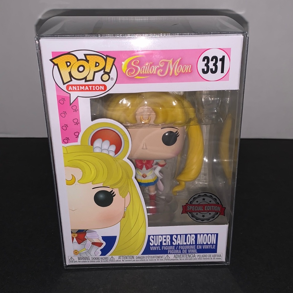 New RARE Vaulted Special Edition Super Sailor Moon Crisis Outfit Funko Pop Anime